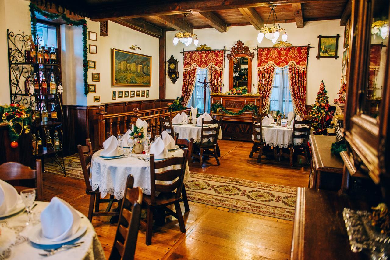 Antique House Hotel Dubno Εξωτερικό φωτογραφία