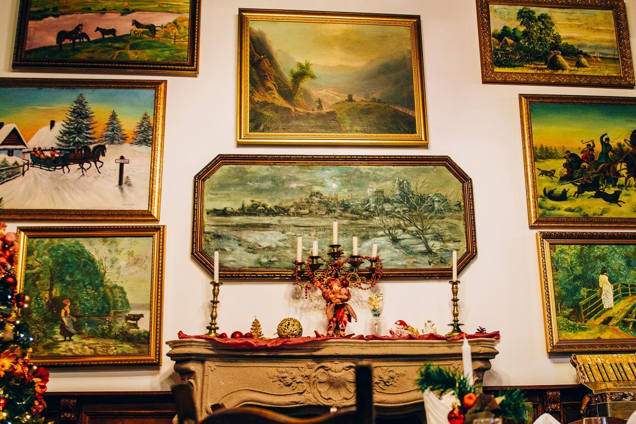 Antique House Hotel Dubno Εξωτερικό φωτογραφία