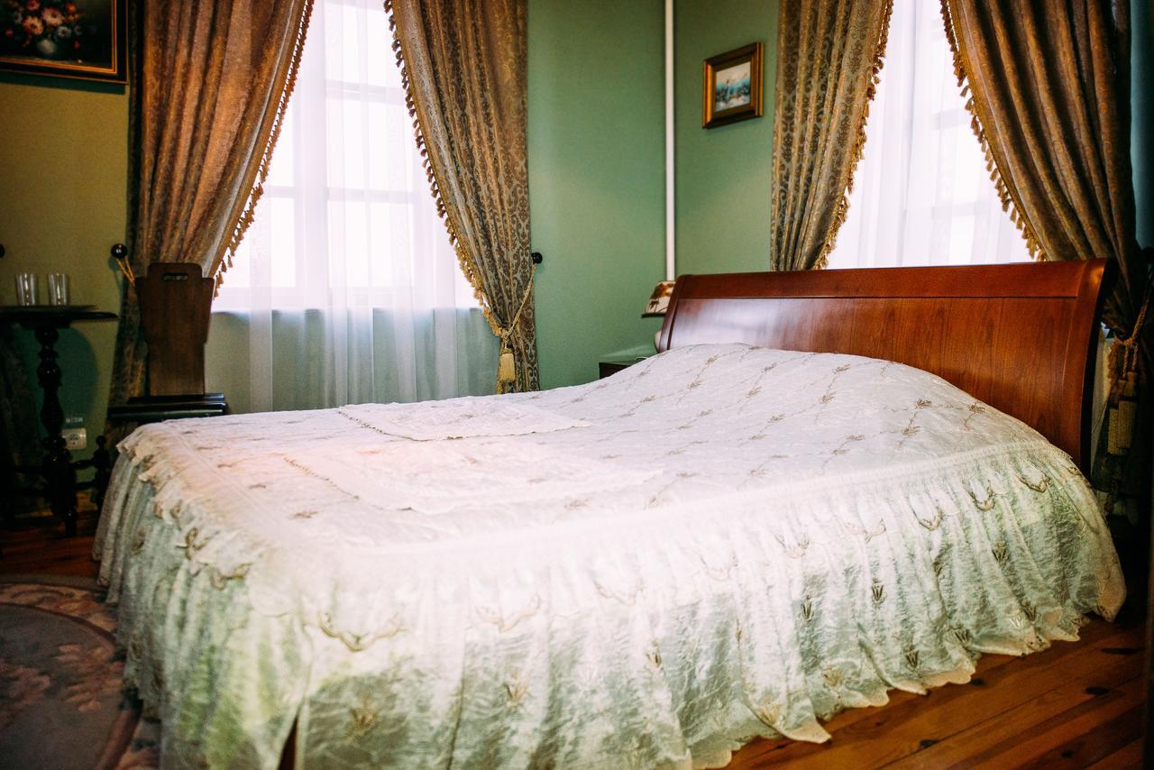 Antique House Hotel Dubno Εξωτερικό φωτογραφία