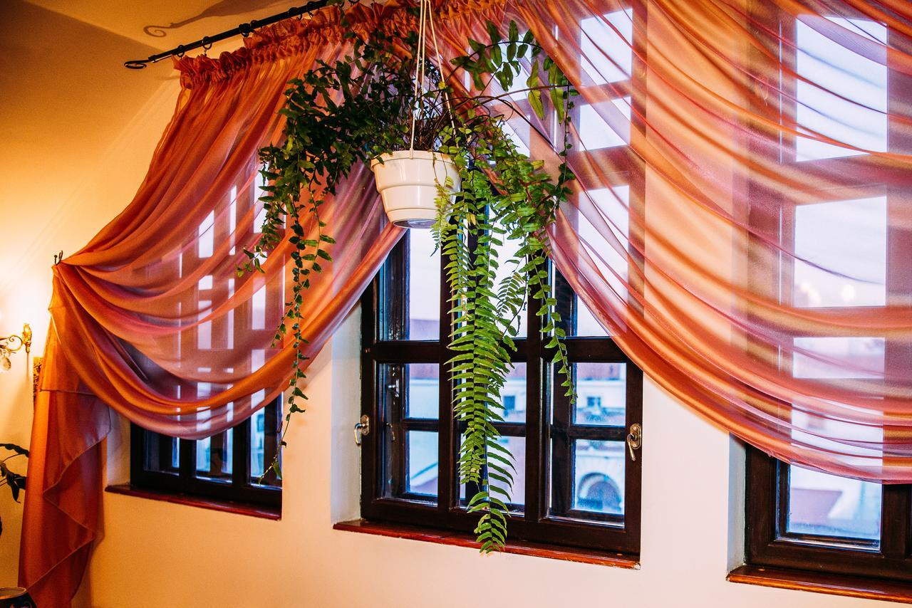 Antique House Hotel Dubno Εξωτερικό φωτογραφία