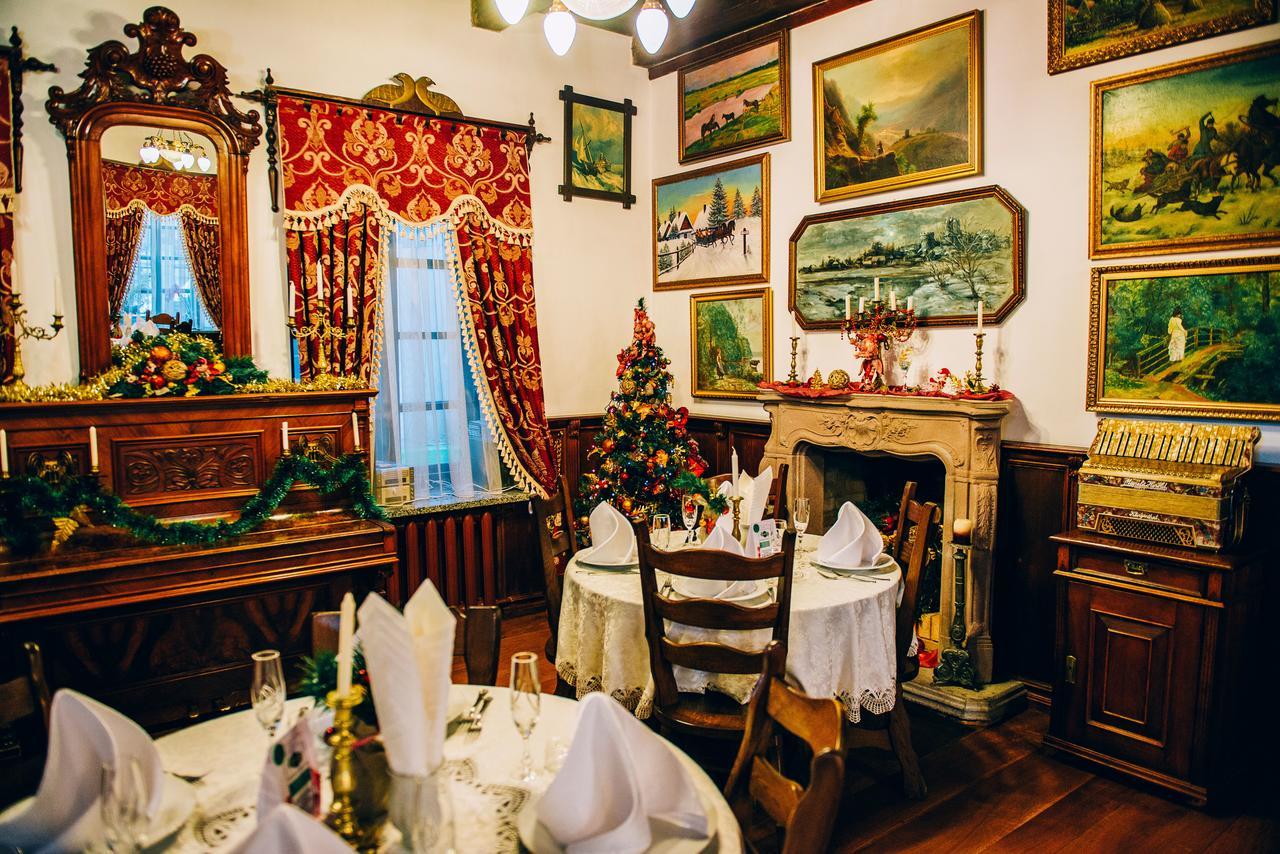 Antique House Hotel Dubno Εξωτερικό φωτογραφία