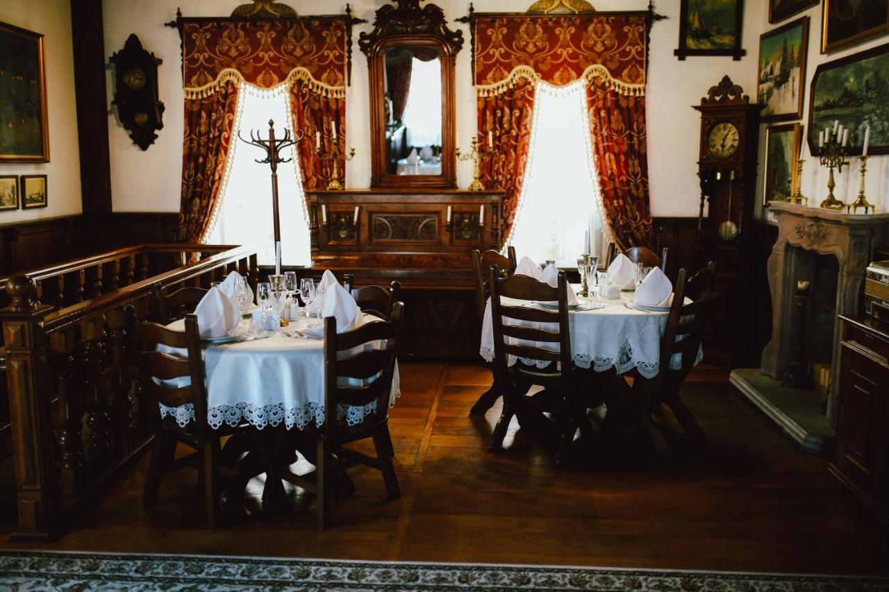 Antique House Hotel Dubno Εξωτερικό φωτογραφία